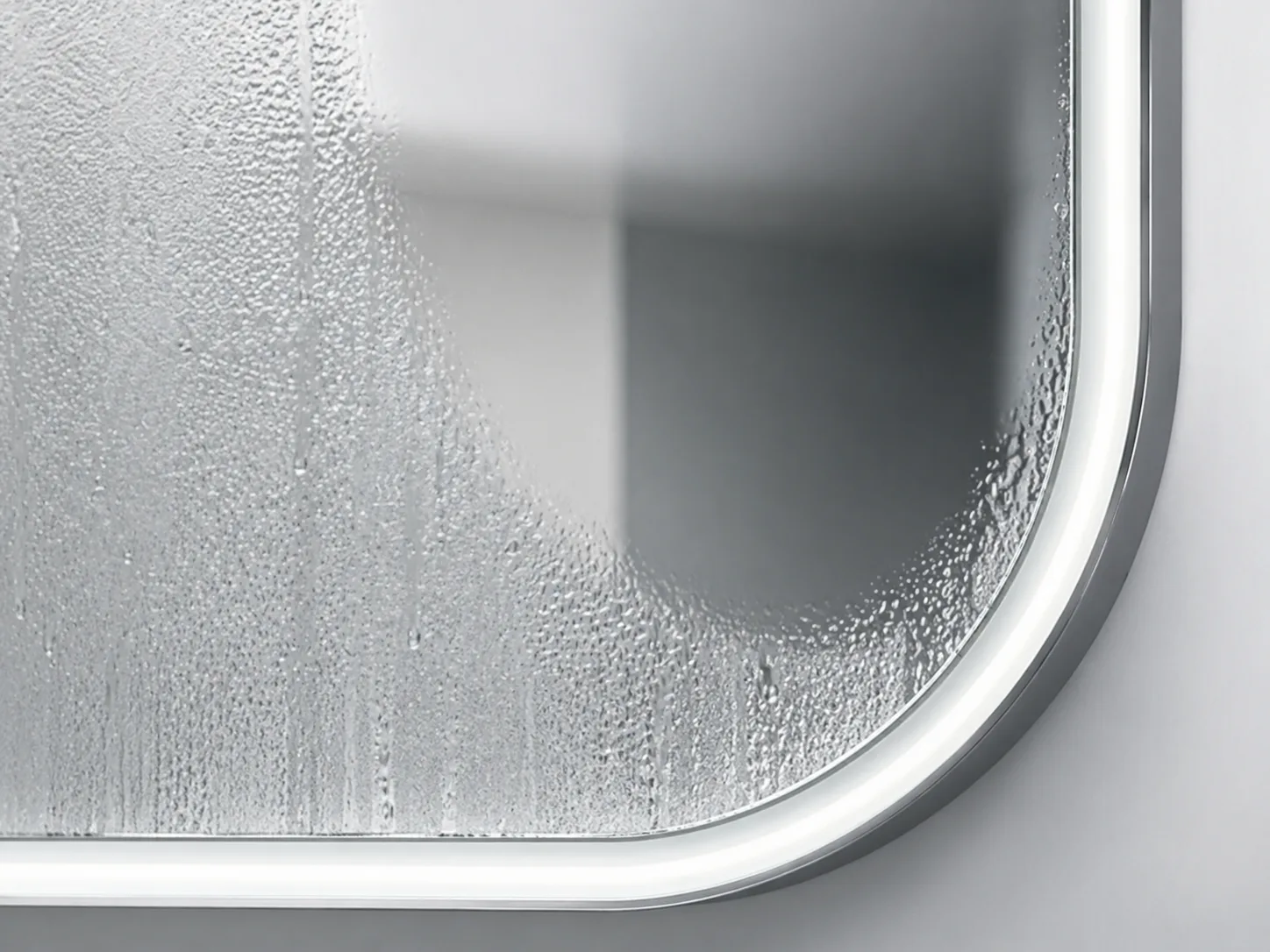 Anti-Fog & Waterproof Design